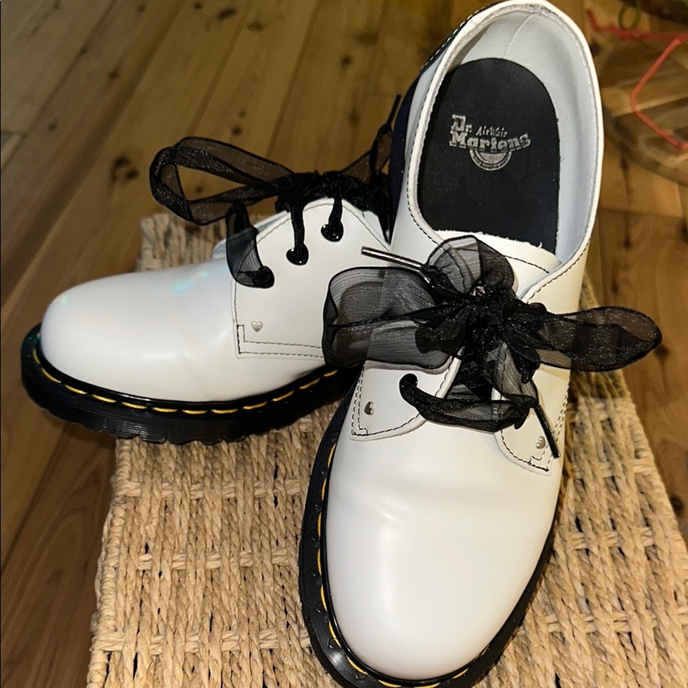Dr.Martens 1461 Hearts Smooth oxfords